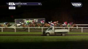 Video preview image for Kempton Park 18:50 - Unibet Extra Place Offers Every Day Handicap (4)