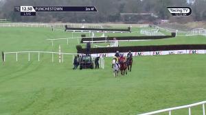 Video preview image for Punchestown 12:50 - Sky Bet Killiney Novice Chase (Grade 3)
