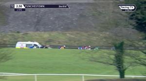 Video preview image for Punchestown 14:50 - Sporting Life Beginners Chase