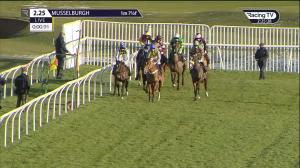 Video preview image for Musselburgh 14:25 - Betway Handicap Hurdle (Qualifier) (3)