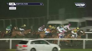 Video preview image for Kempton Park 19:20 - racingtv.com Handicap (6)