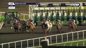 Video preview image for Kempton Park 18:30 - Bet At racingtv.com Classified Stakes (6) (Div 2)