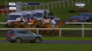 Video preview image for Kempton Park 16:55 - Try Our New Price Boosts At Unibet Novice Stakes (5)