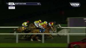 Video preview image for Kempton Park 17:25 - Join Racing TV Now Handicap (6) (Div 1)