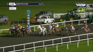 Video preview image for Kempton Park 20:30 - Racing TV Classified Stakes (6)