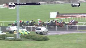 Video preview image for Kempton Park 14:50 - Best Odds Guaranteed At Vbet "Jumpers' Bumper" National Hunt Flat (5)