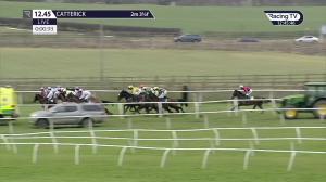 Video preview image for Catterick Bridge 12:45 - racingtv.com Handicap Hurdle (4)