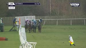 Video preview image for Catterick Bridge 15:45 - Racing Again 2nd March Standard Open National Hunt Flat (5)