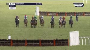 Video preview image for Wetherby 14:40 - racingtv.com Handicap Hurdle (2)