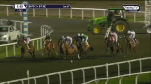 Video preview image for Kempton Park 17:45 - Unibet Casino Deposit £10 Get £40 Bonus Fillies' Handicap (5)