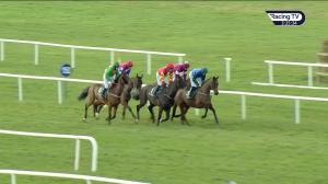 Video preview image for Navan 15:25 - Surehaul Mercedes-Benz Novice Hurdle (Powerstown) (Grade 3)