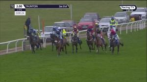 Video preview image for Taunton 14:00 - Kate Austin Misses Her Racing Handicap Chase (5)