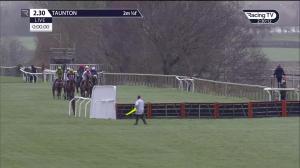 Video preview image for Taunton 14:30 - Dorset & Somerset Air Ambulance Handicap Hurdle (2)