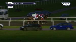 Video preview image for Kempton Park 17:45 - Unibet 3 Uniboosts A Day Handicap (Qualifier) (4)