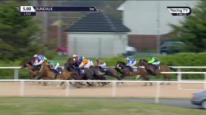Video preview image for Dundalk 17:00 - Crowne Plaza Hotel Dundalk Handicap 