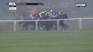 Video preview image for Wincanton 14:05 - Follow @racingtv On Instagram Handicap Chase (Qualifier) (3)