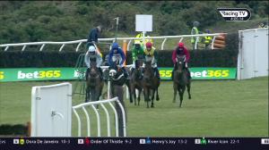 Video preview image for Musselburgh 16:05 - William Hill Play Responsibly Handicap Hurdle (Qualifier) (4)