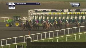 Video preview image for Kempton Park 20:20 - Unibet Extra Place Offers Every Day Handicap (6)