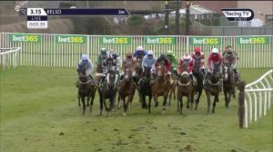 Video preview image for Kelso 15:15 - Bet365 Morebattle Hurdle (Handicap) (2)