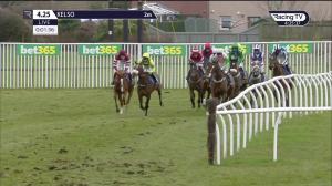 Video preview image for Kelso 16:25 - Bet365 Standard Open National Hunt Flat (5)