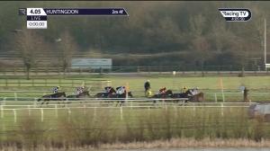Video preview image for Huntingdon 16:05 - John Bigg "Oxo" Handicap Chase (3)