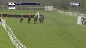 Video preview image for Catterick Bridge 15:40 - Every Race Live On Racing TV Novices' Chase (4)