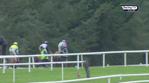 Video preview image for Gowran Park 16:30 - Irish MacHinery Auctions Beginners Chase