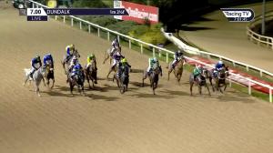 Video preview image for Dundalk 19:00 - Crowne Plaza Hotel Dundalk Apprentice Handicap