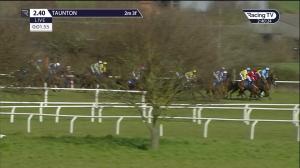 Video preview image for Taunton 14:40 - William Hill Extra Places Every Day Handicap Hurdle (5)