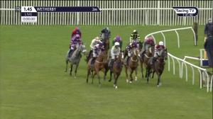 Video preview image for Wetherby 13:45 - Visit racingtv.com Conditional Jockeys' Handicap Hurdle (5) (Div 2)