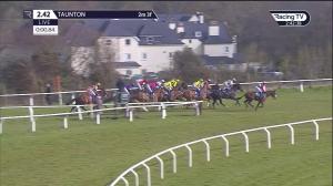 Video preview image for Taunton 14:42 - Taunton Branch Rnli Supporters Novices' Hurdle (4)