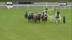 Video preview image for Wetherby 16:55 - Boscasports Racings Digital Display Standard Open National Hunt Flat (5)