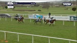 Video preview image for Kelso 15:15 - EBF Mares' Novices' Chase (Qualifier) (3)