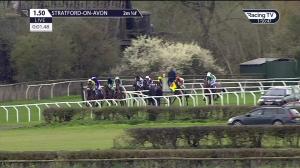 Video preview image for Stratford-on-Avon 13:50 - Watch On Racing TV Novices' Hurdle (Qualifier) (4)