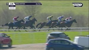 Video preview image for Wincanton 14:00 - Bet At racingtv.com Novices' Hurdle (4)