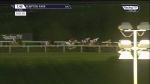 Video preview image for Kempton Park 19:45 - Try Our New Super Boosts At Unibet Handicap (Qualifier) (4)