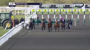Video preview image for Kempton Park 14:20 - Try New Super Boosts At Unibet Handicap (2)
