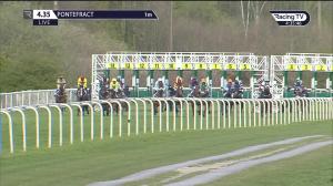 Video preview image for Pontefract 16:35 - Racing Again On Monday 19th April Handicap (5)