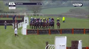 Video preview image for Taunton 14:30 - Racing To School Handicap Hurdle (5) (Div 1)