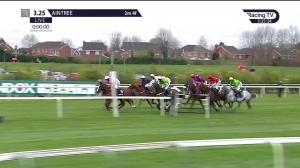 Video preview image for Aintree 15:25 - Betway Aintree Hurdle (Grade 1) (1)