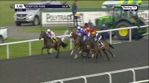 Video preview image for Kempton Park 17:40 - Unibet Casino Deposit £10 Get £40 Bonus Maiden Fillies' Stakes (5)