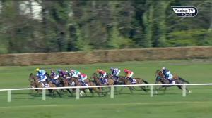 Video preview image for Leopardstown 16:20 - Leopardstown Racecourse Fillies Maiden 