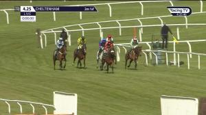 Video preview image for Cheltenham 16:25 - Visit racingtv.com Mares' Handicap Chase (2)