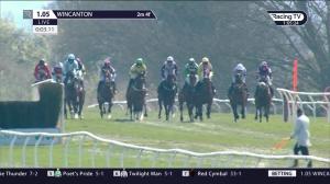 Video preview image for Wincanton 13:05 - fjchalke.co.uk Test Drive New Electric Leaf Handicap Hurdle (4)
