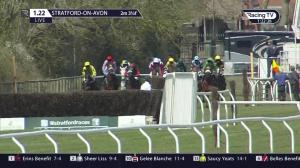 Video preview image for Stratford-on-Avon 13:22 - Watch On Racing TV Novices' Handicap Chase (5)