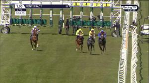 Video preview image for Pontefract 13:00 - Northern Commercials Iveco and Fiat EBF Novice Stakes (5)