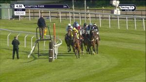 Video preview image for Kempton Park 16:50 - Vbet Conditional Jockeys' Handicap Hurdle (4)