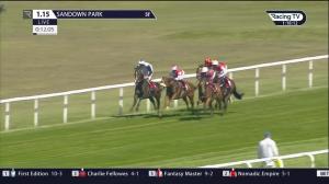 Video preview image for Sandown Park 13:15 - Bet365 Handicap (2)