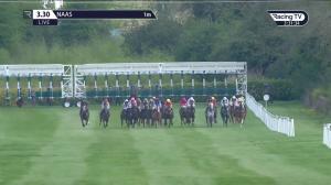 Video preview image for Naas 15:30 - Starlite Drive In Cinema At Naas Racecourse Handicap (Div 1)