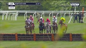 Video preview image for Kempton Park 14:25 - Vbet Support British Racing Maiden Hurdle (4)